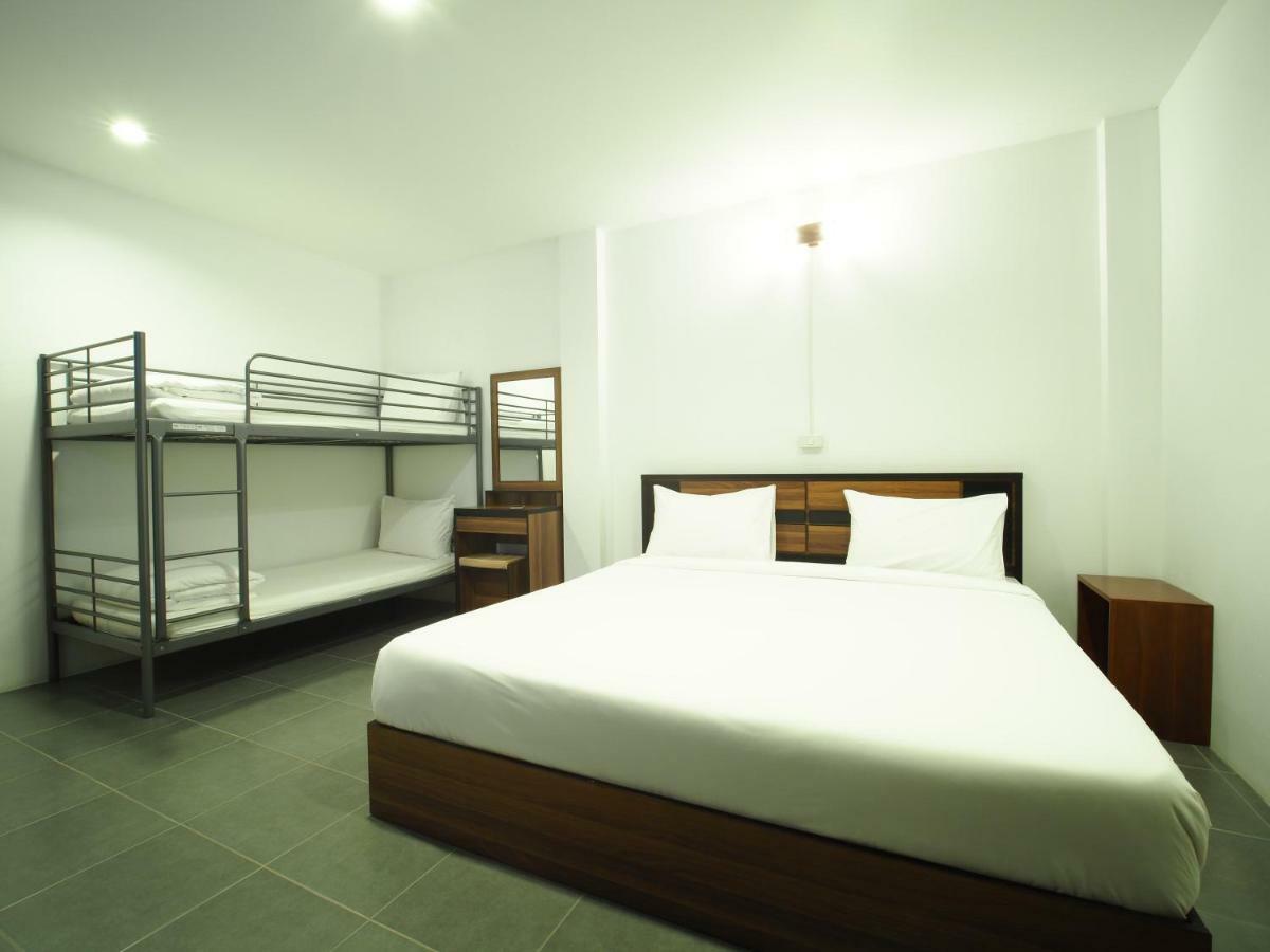 Wee Hostel Kancsanaburi Kültér fotó